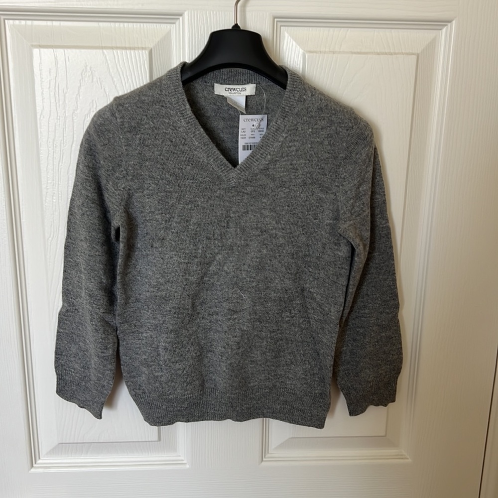 Jcrew brand new Kids' 100% cashmere V neck gray crewneck sweater size 4-5